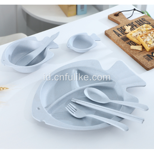 Kartun Ikan Bentuk Bayi Feeding Set